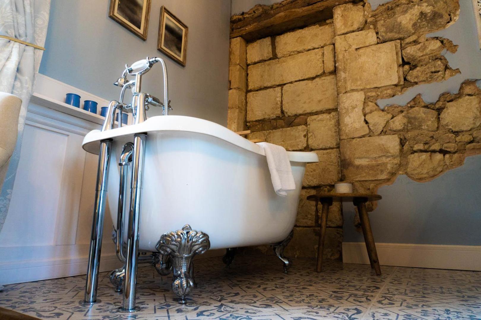 Logis De Tirac Bed and Breakfast Lorignac Exteriör bild