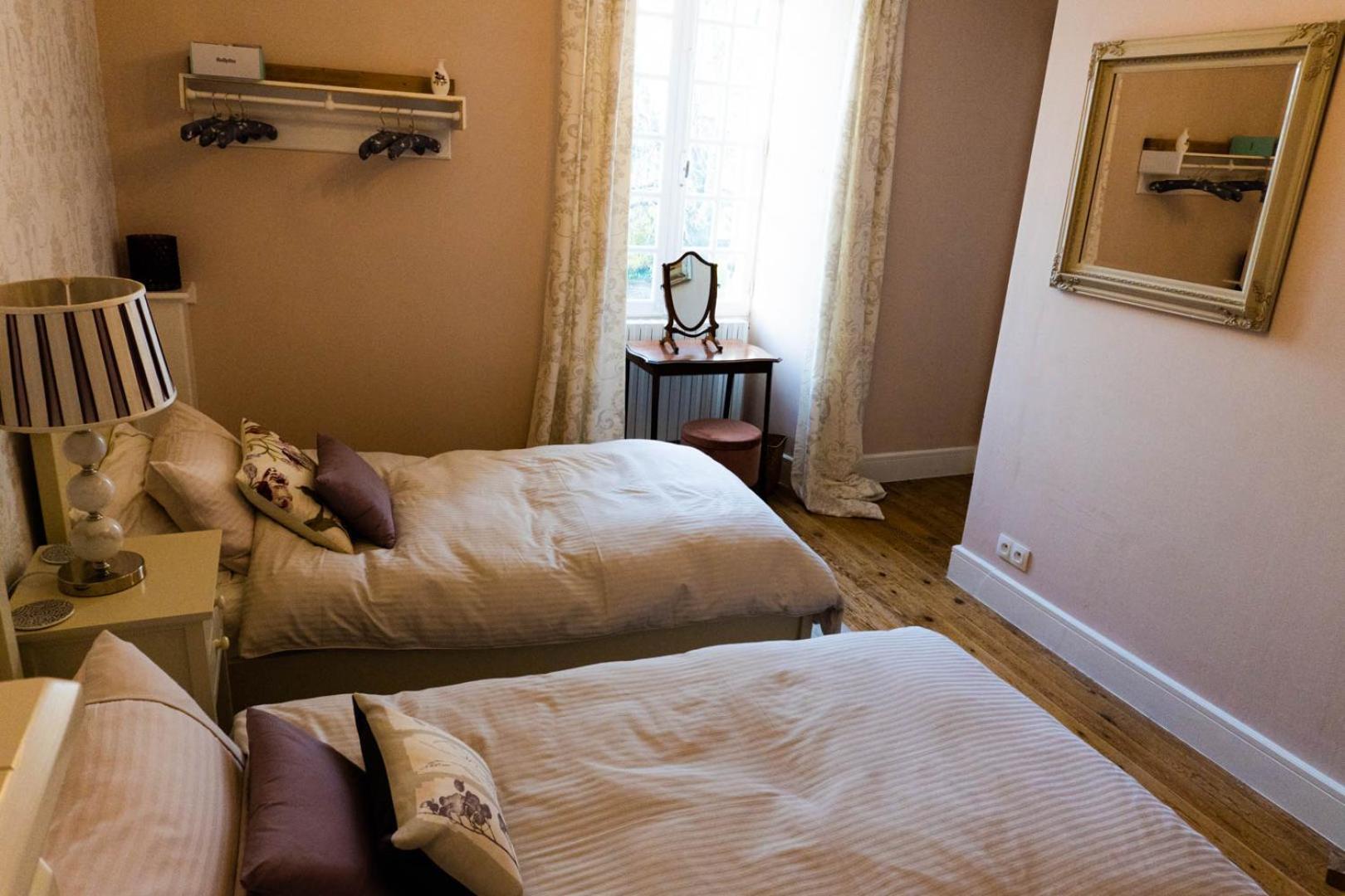 Logis De Tirac Bed and Breakfast Lorignac Exteriör bild